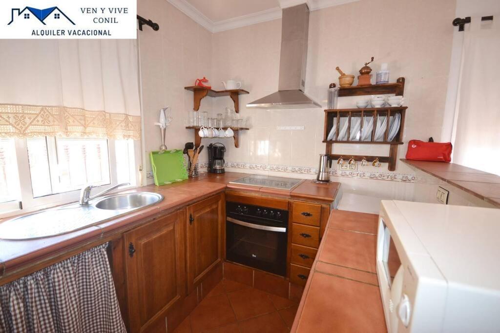 Chalet Con Piscina Privada En Conil Conil De La Frontera Eksteriør billede